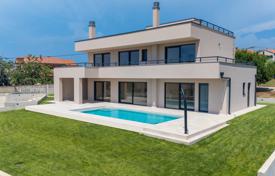 5 dormitorio casa de pueblo 251 m² en Poreč, Croacia. 920 000 €