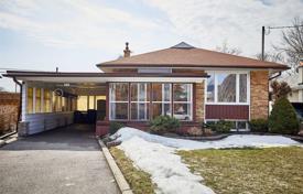 Casa de pueblo – Scarborough, Toronto, Ontario,  Canadá. C$1 234 000
