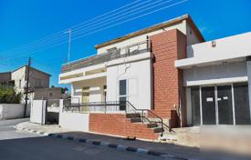4 dormitorio villa 800 m² en Larnaca, Chipre. 470 000 €