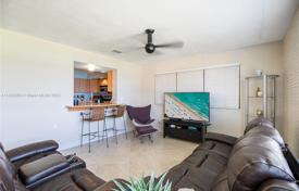 Casa de pueblo – North Miami Beach, Florida, Estados Unidos. $1 625 000