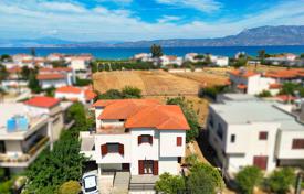 4 dormitorio casa de pueblo 231 m² en Peloponeso, Grecia. Price on request