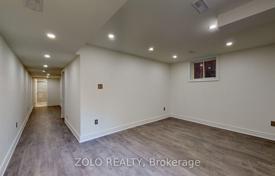 8 dormitorio casa de pueblo en Scarborough, Canadá. C$2 179 000