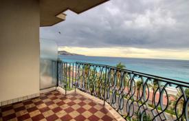 3 dormitorio piso en Promenade des Anglais, Francia. 780 000 €