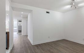 5 dormitorio piso en Scarborough, Canadá. C$741 000