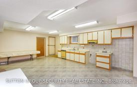 10 dormitorio casa de pueblo en York, Canadá. C$1 959 000