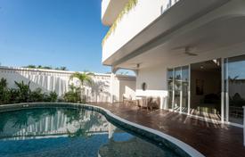 5 dormitorio villa 590 m² en Phuket Town, Tailandia. $742 000