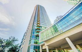 Piso – Fort York Boulevard, Old Toronto, Toronto,  Ontario,   Canadá. C$704 000