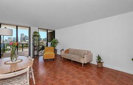 1-dormitorio apartamentos en condominio 78 m² en Miami, Estados Unidos. $330 000