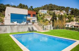 Villa – Blanes, Cataluña, España. 6 900 €  por semana