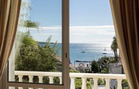 6 dormitorio chalet en Golf Juan, Francia. 2 800 000 €