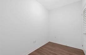 5 dormitorio piso en Etobicoke, Canadá. C$920 000