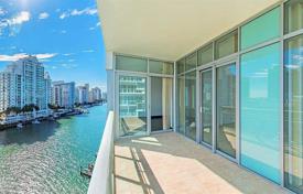 Piso – Miami Beach, Florida, Estados Unidos. $1 120 000