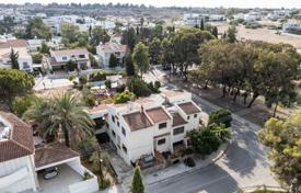 5 dormitorio chalet 526 m² en Egkomi, Chipre. 650 000 €
