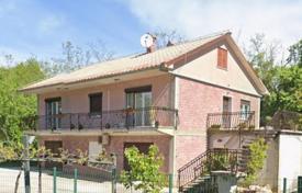 2 dormitorio casa de pueblo 110 m² en Pazin, Croacia. 535 000 €