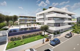 3 dormitorio piso 211 m² en Portimao, Portugal. 480 000 €