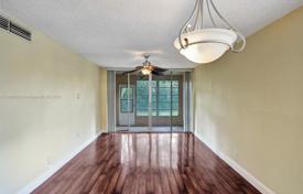 Condominio – Davie, Broward, Florida,  Estados Unidos. $300 000