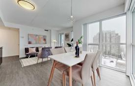 2 dormitorio piso en Yonge Street, Canadá. C$1 049 000