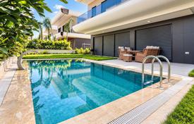 7 dormitorio villa 343 m² en Muratpaşa, Turquía. 69 335 000 TRY