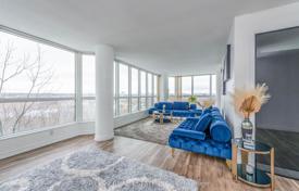 7 dormitorio piso en Etobicoke, Canadá. C$848 000