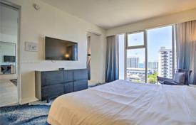 2-dormitorio apartamentos en condominio 109 m² en Fort Lauderdale, Estados Unidos. $1 095 000