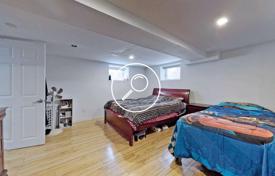 7 dormitorio casa de pueblo en York, Canadá. C$1 670 000