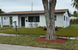 3 dormitorio casa de pueblo 178 m² en North Miami Beach, Estados Unidos. $1 000 000