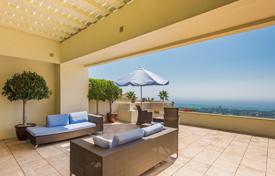 3 dormitorio ático 212 m² en Marbella, España. 1 360 000 €