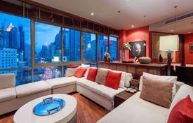 3-dormitorio apartamentos en condominio en Khlong Toei, Tailandia. 1 131 000 €