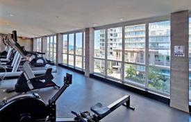 5 dormitorio piso en North York, Canadá. C$789 000