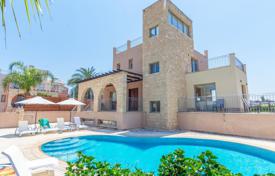 10 dormitorio villa 270 m² en Poli Crysochous, Chipre. 775 000 €
