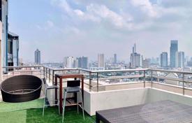 3 dormitorio piso en Bangkok, Tailandia. $952 000