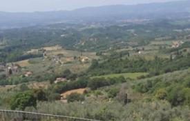 5 dormitorio villa 577 m² en Loro Ciuffenna, Italia. 980 000 €