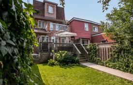 Casa de pueblo – Carlaw Avenue, Toronto, Ontario,  Canadá. C$1 853 000