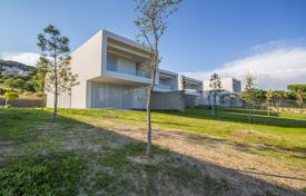 5 dormitorio villa 418 m² en Vilassar de Dalt, España. 1 050 000 €