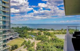 2 dormitorio piso en Lake Shore Boulevard West, Canadá. C$866 000