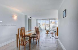 2-dormitorio apartamentos en condominio 111 m² en Miami Beach, Estados Unidos. $799 000