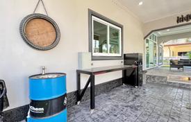 3 dormitorio villa 350 m² en Pattaya, Tailandia. $358 000