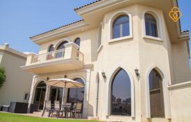 Villa – Dubai, EAU (Emiratos Árabes Unidos). $7 000  por semana