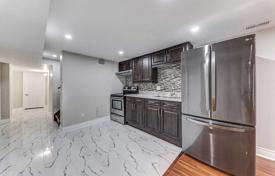 5 dormitorio casa de pueblo en Scarborough, Canadá. C$1 975 000