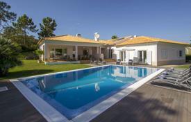 5 dormitorio villa en Setubal (city), Portugal. 3 200 €  por semana