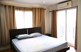 2-dormitorio apartamentos en condominio en Watthana, Tailandia. $249 000