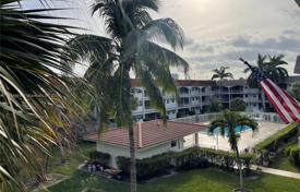 Condominio – Hallandale Beach, Florida, Estados Unidos. $330 000