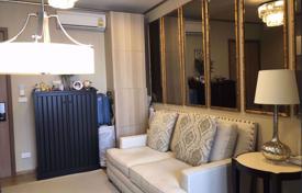 1-dormitorio apartamentos en condominio en Watthana, Tailandia. $128 000