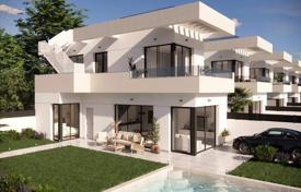 Situado a poca distancia de tiendas y restaurantes en Los Montesinos. Villa con piscina (5*3) m² y jardín en una parcela privada de 171 m².. 306 000 €
