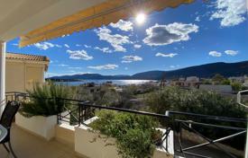 4 dormitorio villa 205 m² en Peloponeso, Grecia. 320 000 €