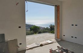 11 dormitorio villa 220 m² en Liguria, Italia. 1 100 000 €