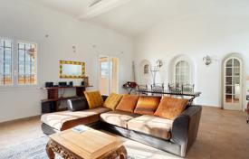 4 dormitorio casa de pueblo en Sainte-Maxime, Francia. 1 455 000 €