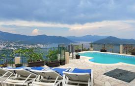 Villa – Igalo, Herceg Novi, Montenegro. 420 000 €
