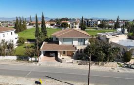 4 dormitorio chalet 450 m² en Nicosia, Chipre. 480 000 €
