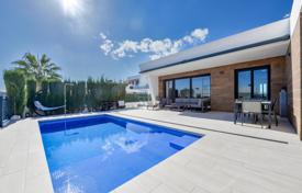5 dormitorio villa 243 m² en Benidorm, España. 599 000 €